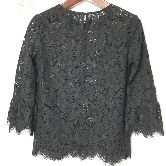 Banana Republic• Lace shell flounce bell sleeve cuff blouse extra small - Picture 5 of 8
